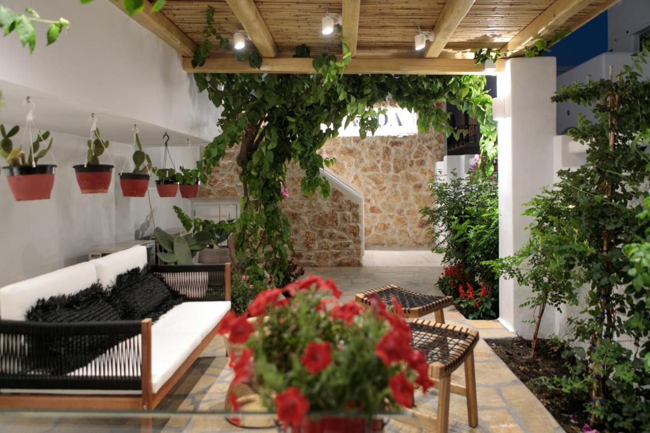 Manda Luxury Apartments Naxos City Exteriör bild